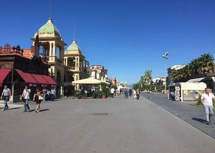 Casa Vacanze Diana Viareggio